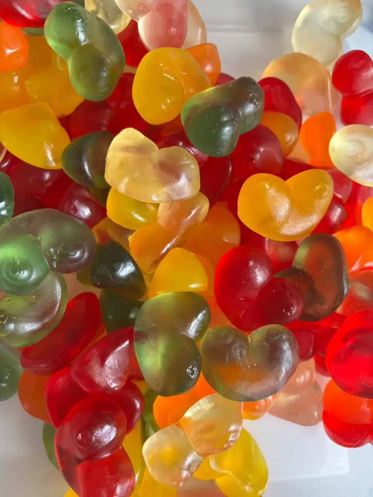 Bonbon seins aux fruits lisse (100g)