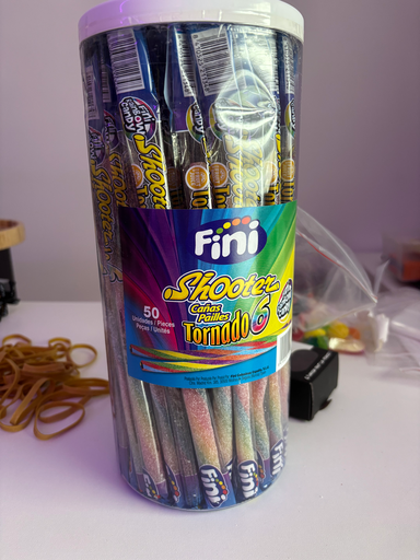 Fini Shooter Paille Tornado (1 pièce)